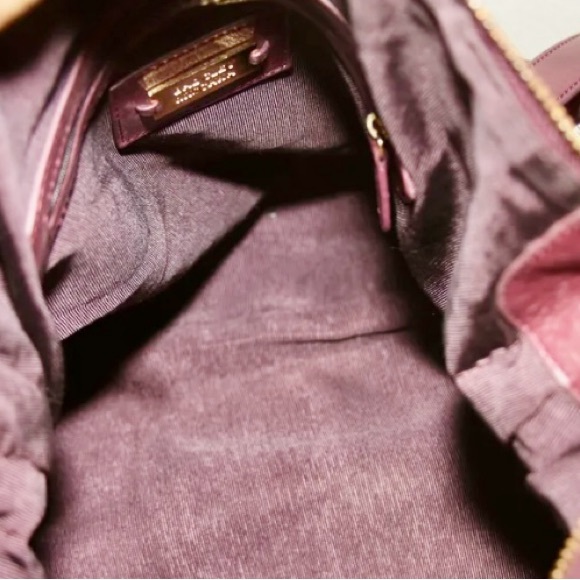 Badgley Mischka Burgundy Leather Shoulder Bag Tote Side Pockets Hang Tag XC - Picture 7 of 9